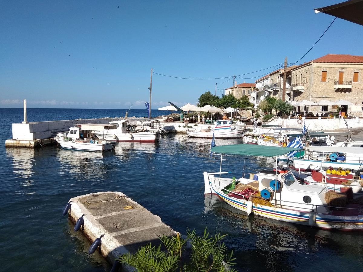 Atha-Tina:Traditional Stone Homes Agios Nikolaos  Exteriér fotografie