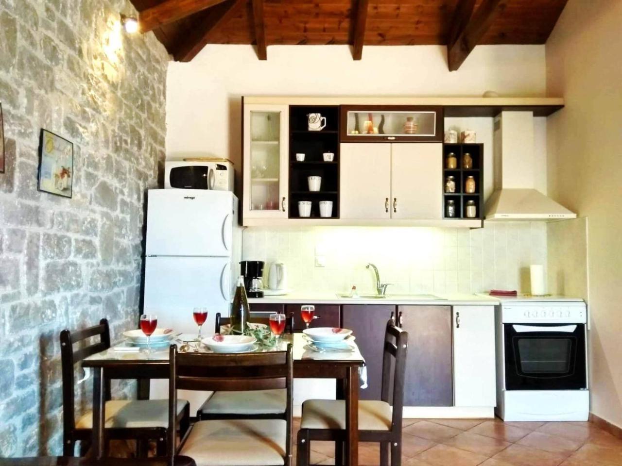 Atha-Tina:Traditional Stone Homes Agios Nikolaos  Exteriér fotografie
